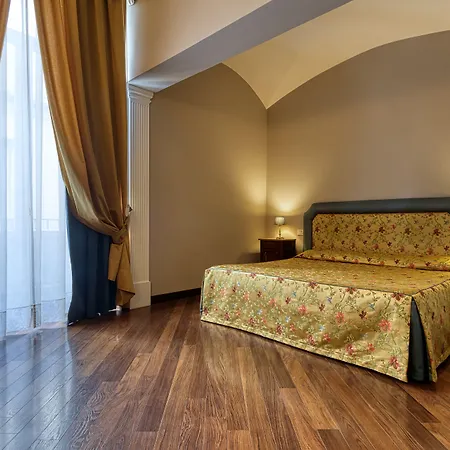 Decumani De Charme Szálloda 4*