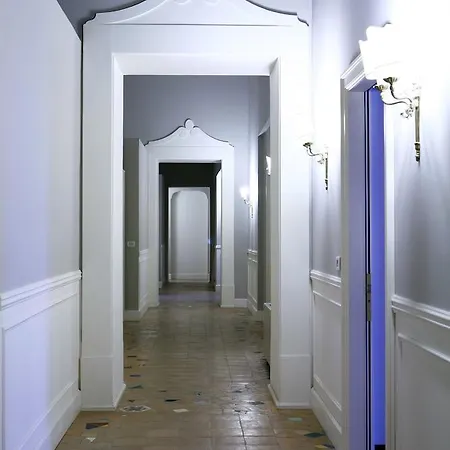 Decumani De Charme 4* Naples