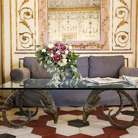 Hotel Decumani De Charme